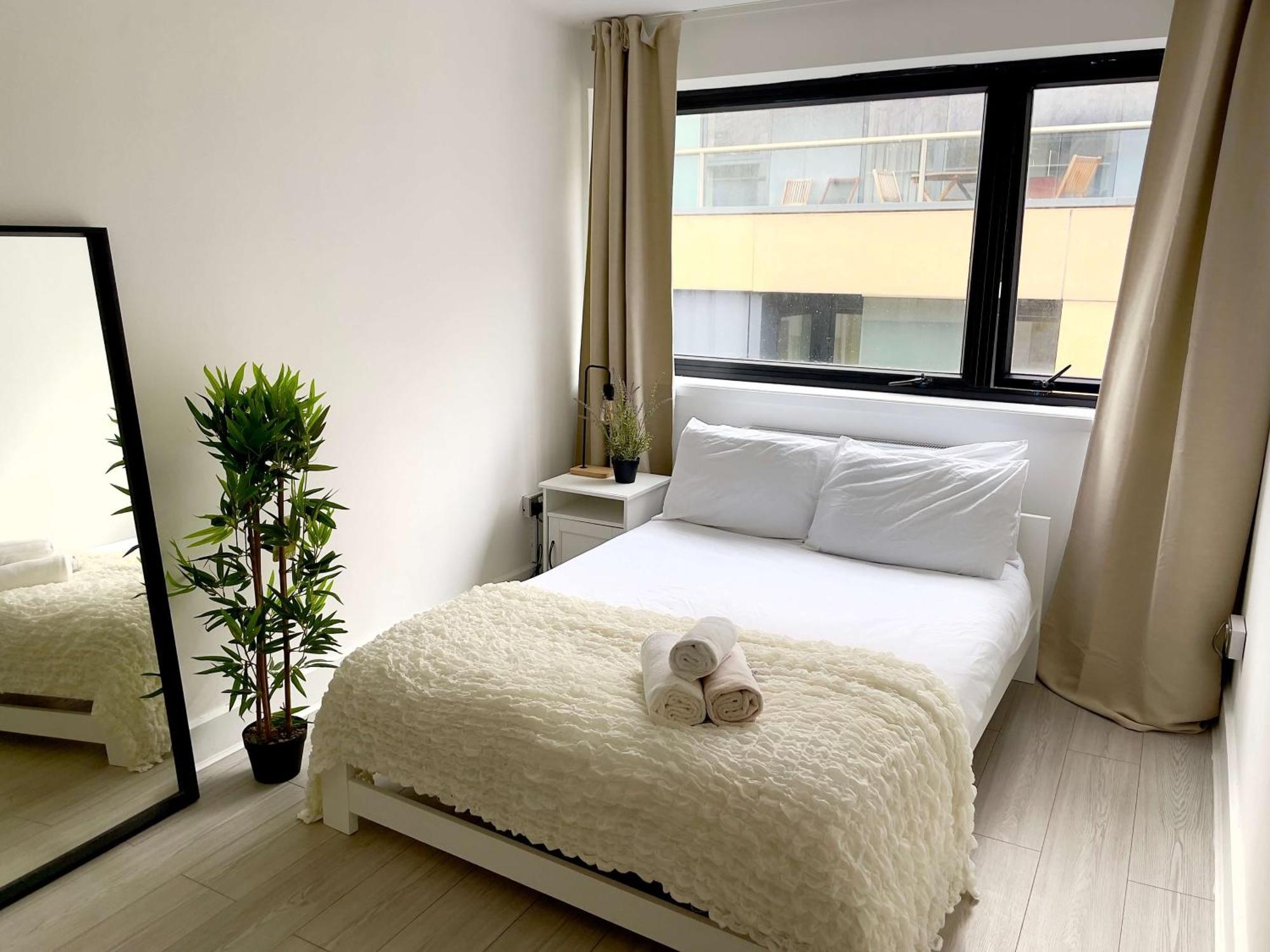 Bright And Beautiful 2Bdr Central London Flat מראה חיצוני תמונה